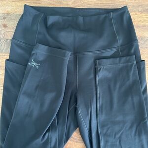 Arc’teryx Essent 26 leggings